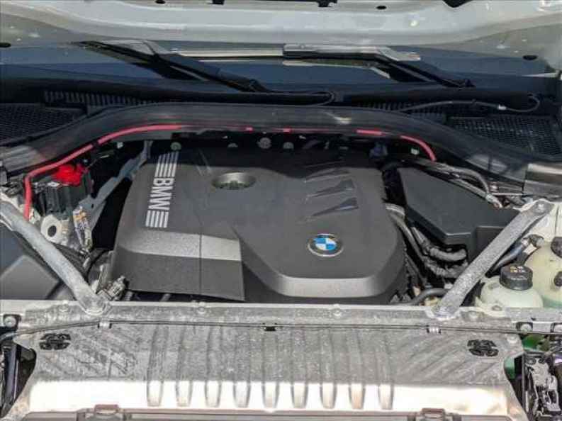 2025 BMW X3 30 - Photo 24