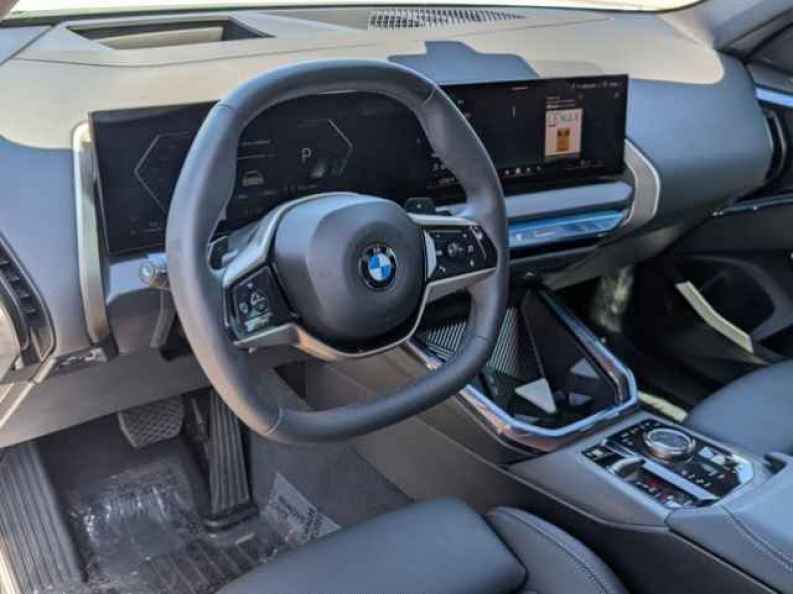 2025 BMW X3 30 - Photo 10