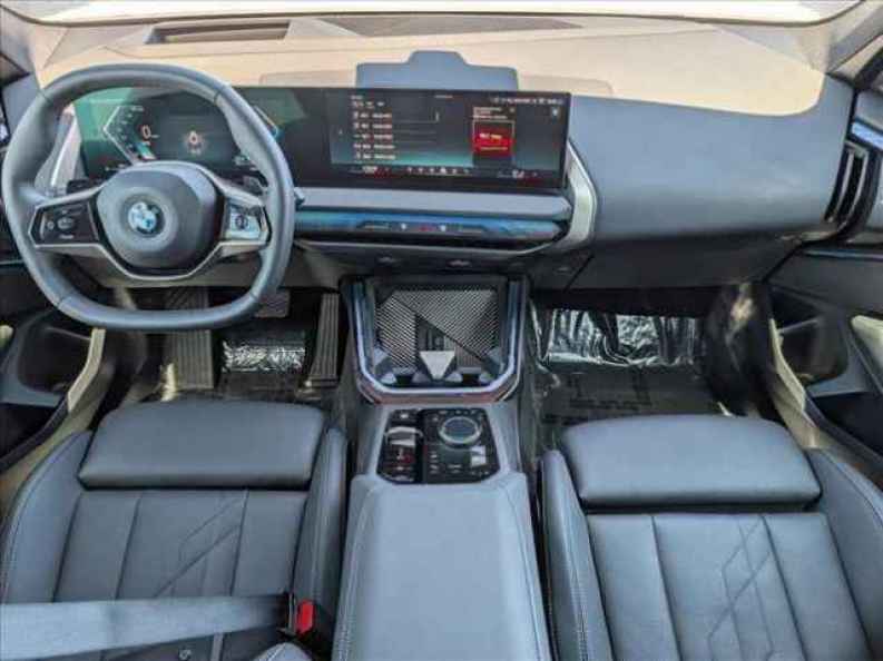2025 BMW X3 30 - Photo 18