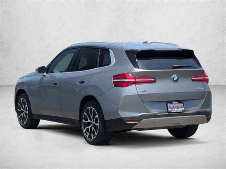 2025 BMW X3 30 - Photo 8