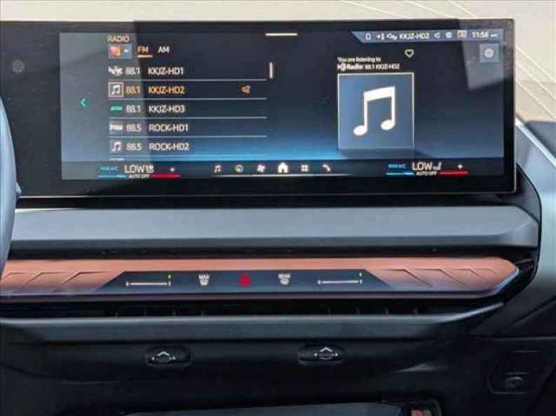 2025 BMW X3 30 - Photo 15