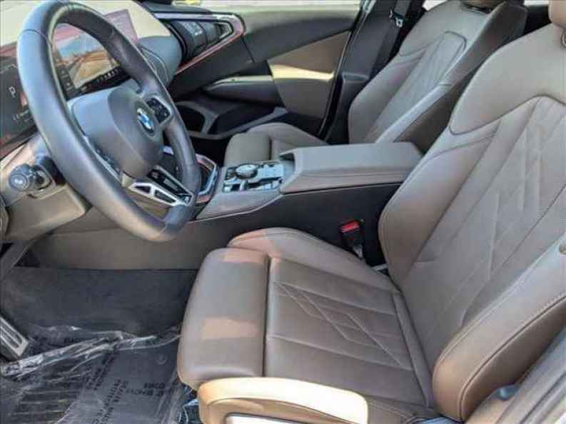2025 BMW X3 30 - Photo 17