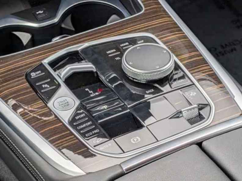 2025 BMW X7 40i - Photo 12