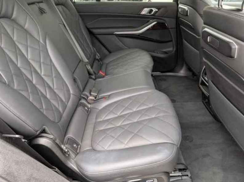 2025 BMW X7 40i - Photo 23