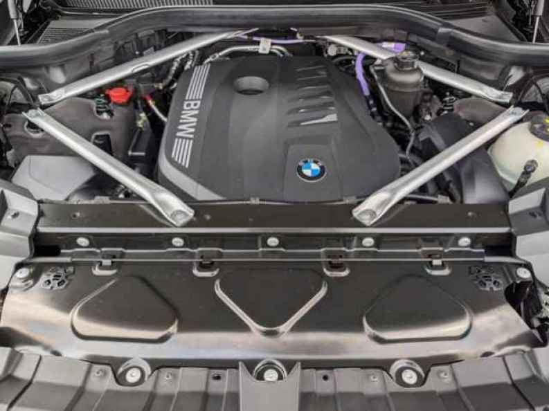 2025 BMW X7 40i - Photo 26