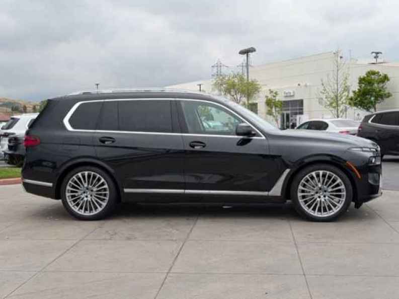 2025 BMW X7 40i - Photo 4