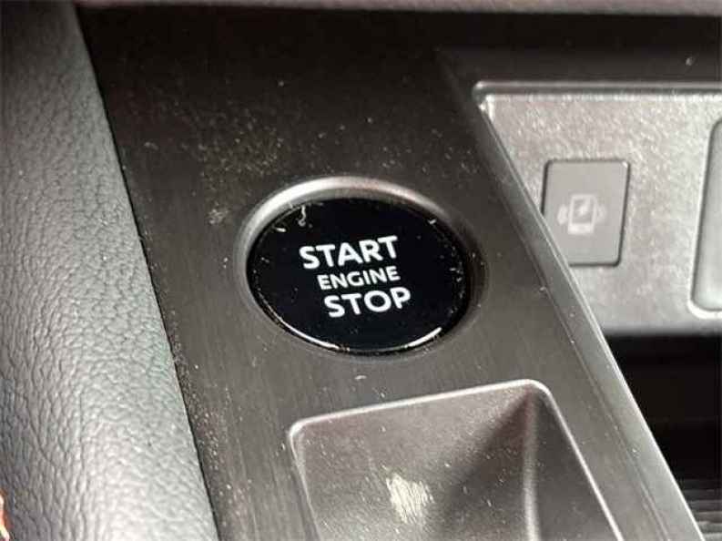 2025 Nissan Kicks SR AWD - Photo 16