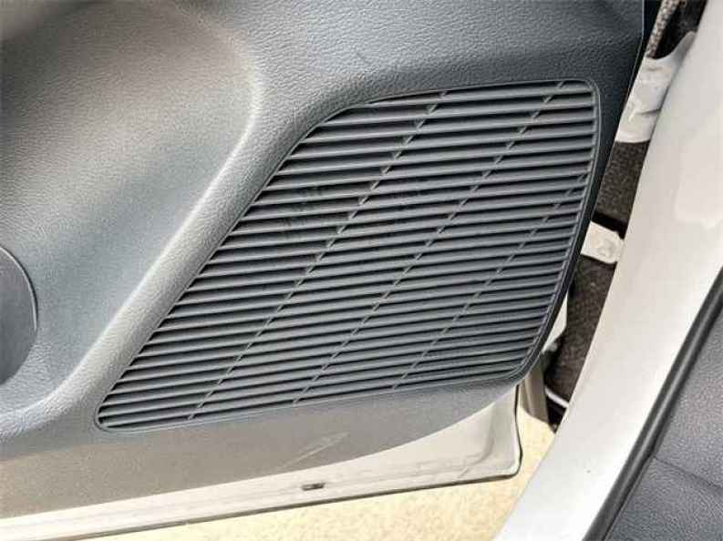 2025 Nissan Kicks SR AWD - Photo 19