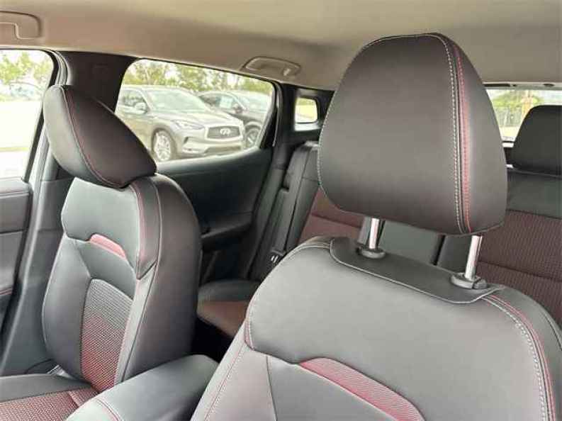 2025 Nissan Kicks SR AWD - Photo 22