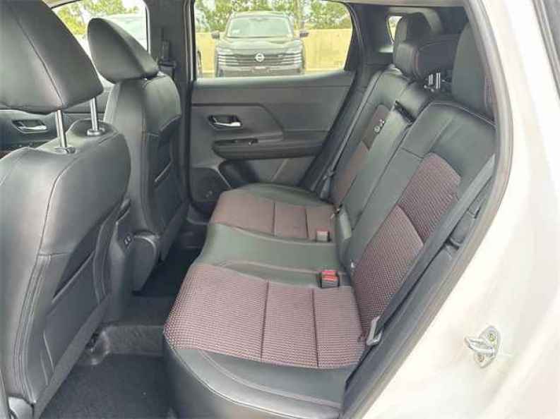 2025 Nissan Kicks SR AWD - Photo 23