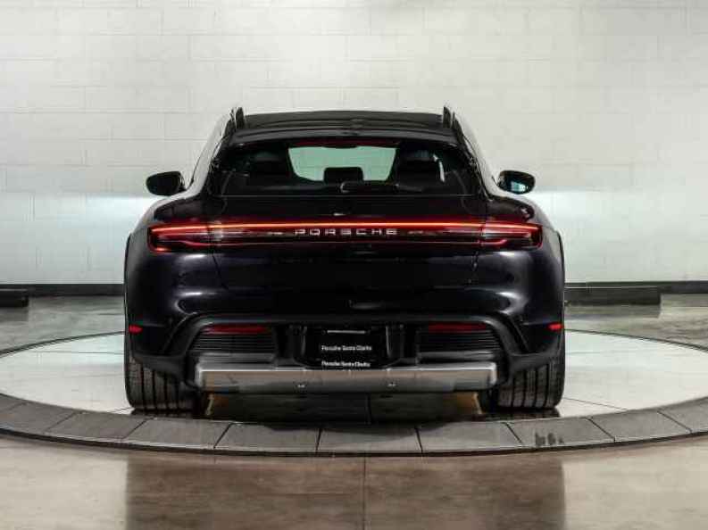 2025 Porsche Taycan Base - Photo 10