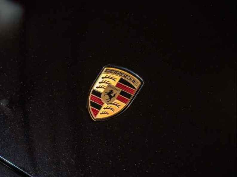 2025 Porsche Taycan Base - Photo 13