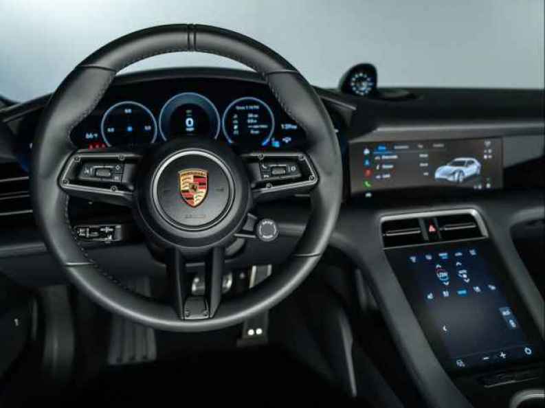 2025 Porsche Taycan Base - Photo 19