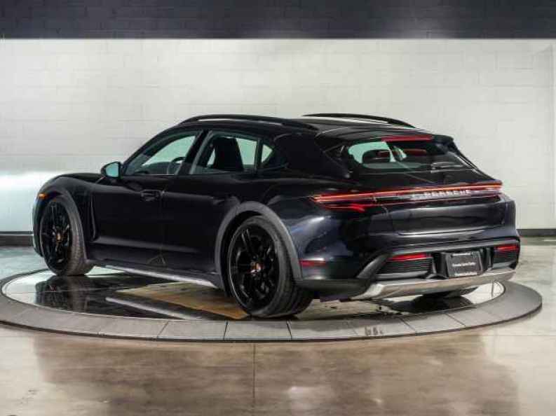 2025 Porsche Taycan Base - Photo 3