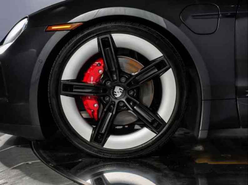 2025 Porsche Taycan S - Photo 14