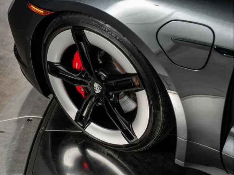 2025 Porsche Taycan S - Photo 15