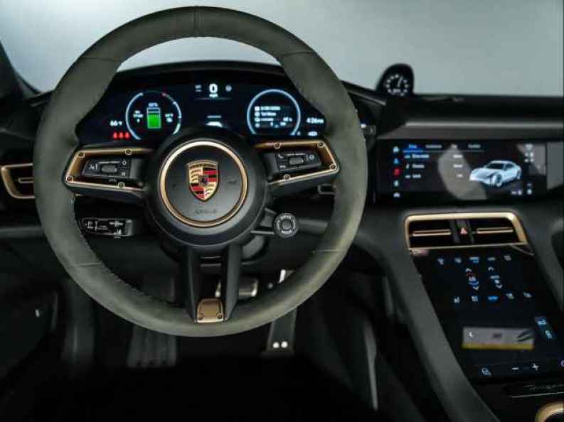 2025 Porsche Taycan S - Photo 19