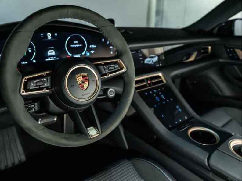 2025 Porsche Taycan S - Photo 4