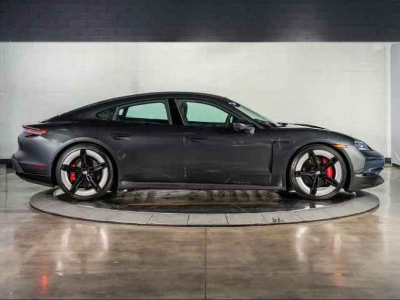 2025 Porsche Taycan S - Photo 8