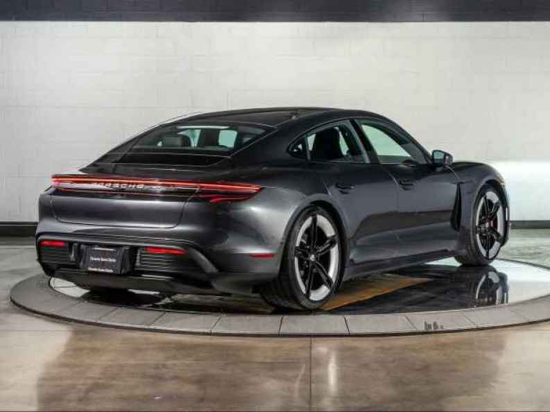 2025 Porsche Taycan S - Photo 9