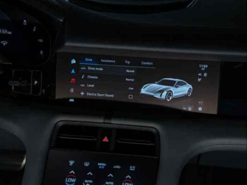 2025 Porsche Taycan Base - Photo 27