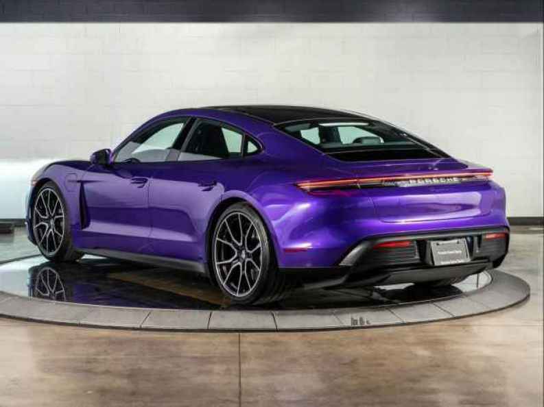 2025 Porsche Taycan Base - Photo 3