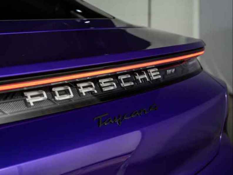 2025 Porsche Taycan Base - Photo 32