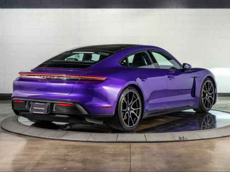 2025 Porsche Taycan Base - Photo 9