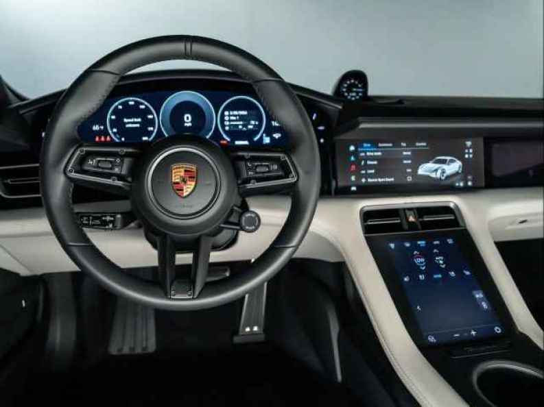 2025 Porsche Taycan Base - Photo 19