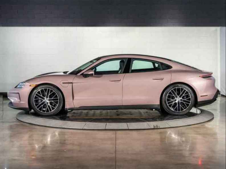 2025 Porsche Taycan Base - Photo 2