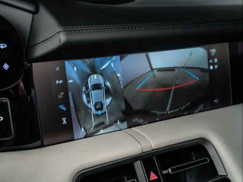 2025 Porsche Taycan Base - Photo 28