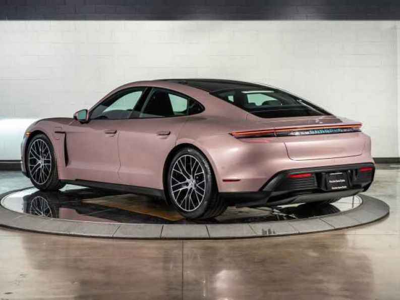 2025 Porsche Taycan Base - Photo 3
