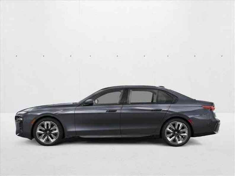 2026 BMW 7 Series 740i - Photo 3