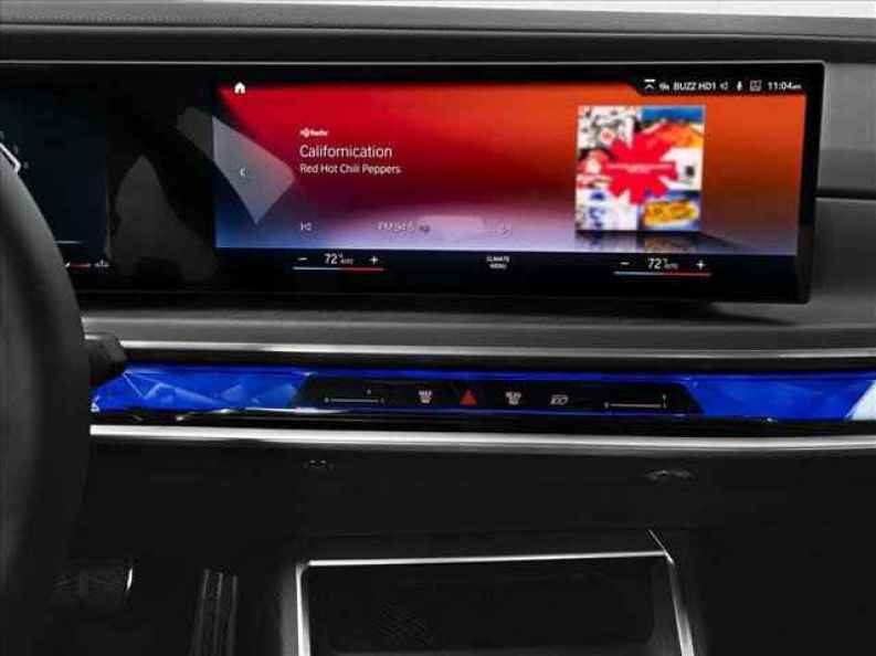 2026 BMW 7 Series 740i - Photo 7