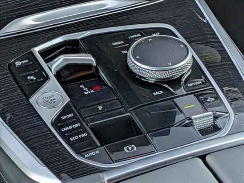 2026 BMW X5 40i - Photo 12