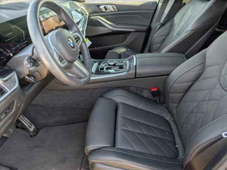 2026 BMW X5 40i - Photo 17
