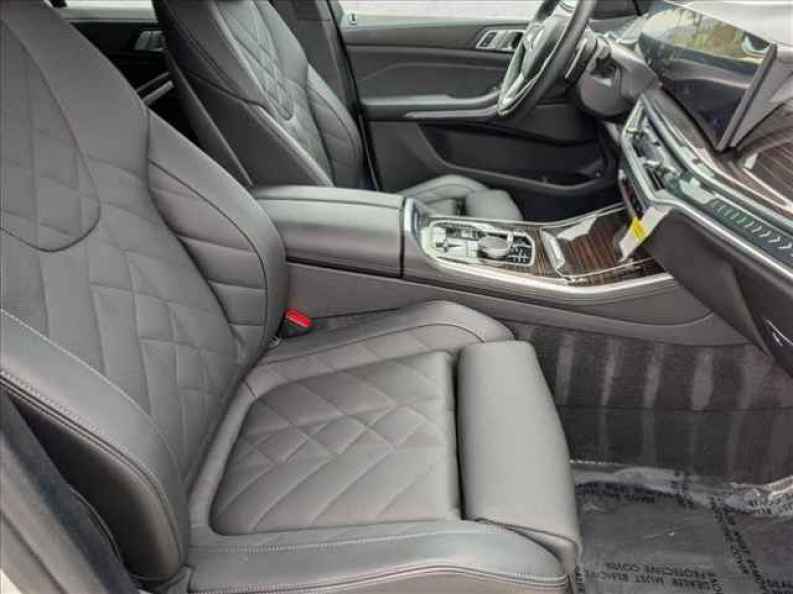 2026 BMW X5 50e - Photo 23