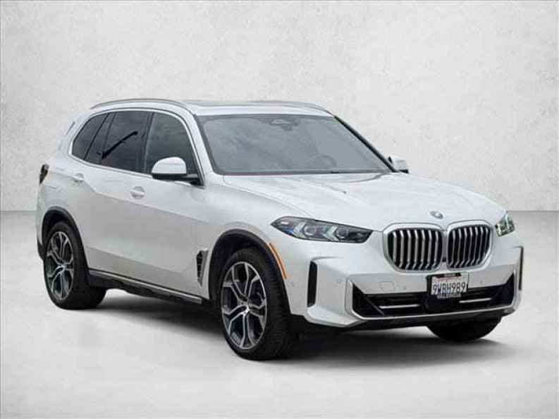 2026 BMW X5 50e - Photo 3