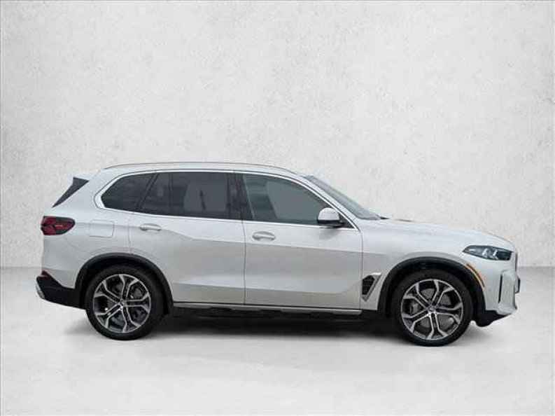 2026 BMW X5 50e - Photo 4