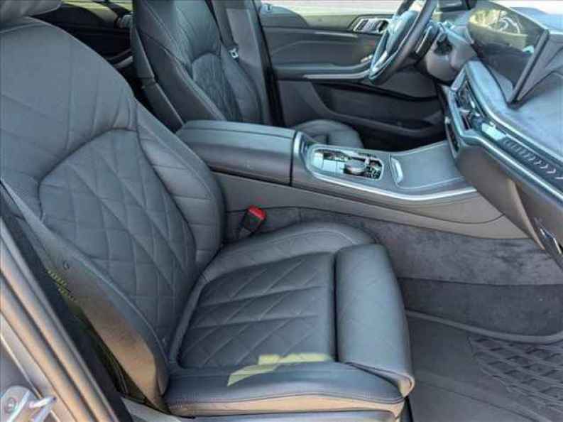 2026 BMW X5 40i - Photo 23
