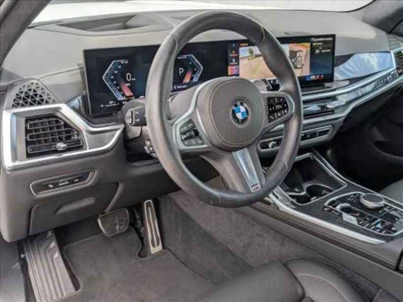 2026 BMW X7 40i - Photo 10
