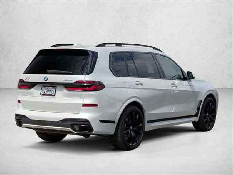 2026 BMW X7 40i - Photo 5