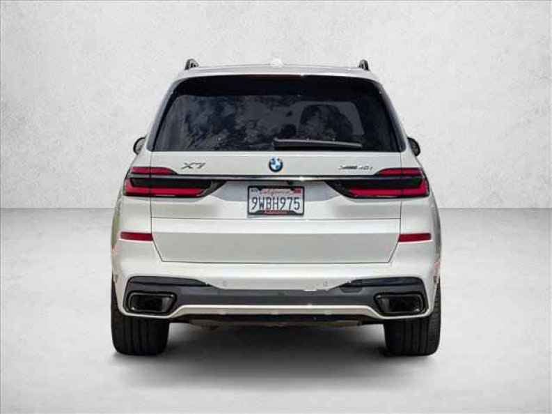 2026 BMW X7 40i - Photo 7