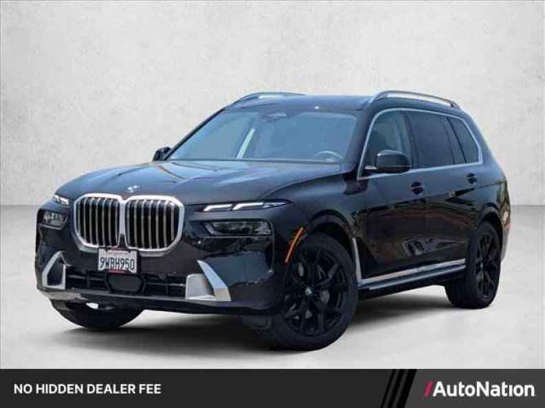 2026 BMW X7 xDrive40i's photo
