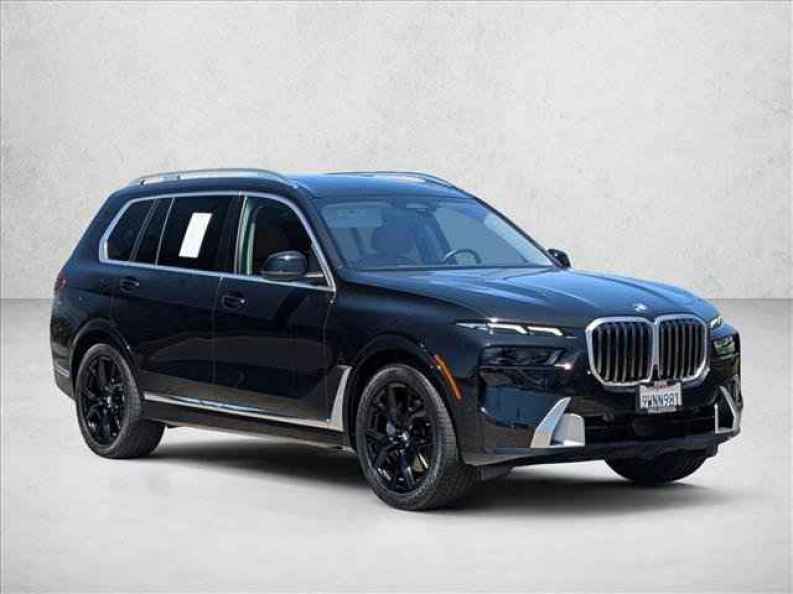 2026 BMW X7 40i - Photo 3