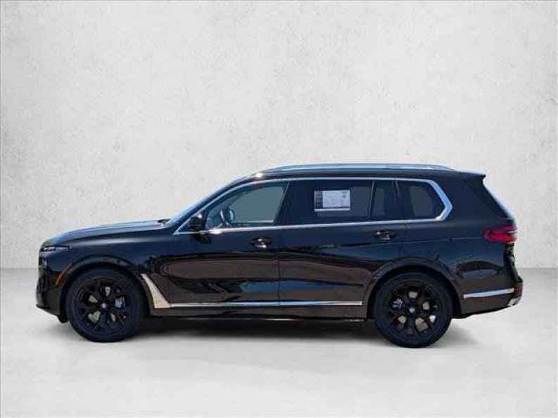 2026 BMW X7 40i - Photo 9