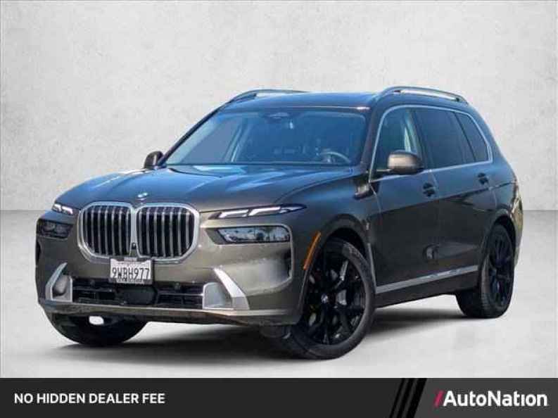 2026 BMW X7 xDrive40i's photo