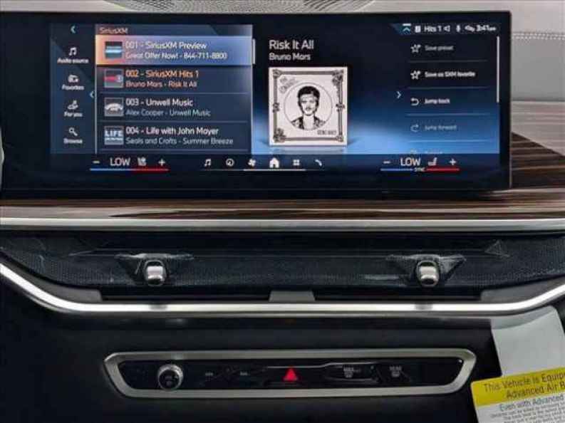 2026 BMW X7 40i - Photo 15