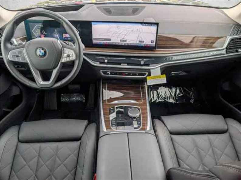 2026 BMW X7 40i - Photo 19