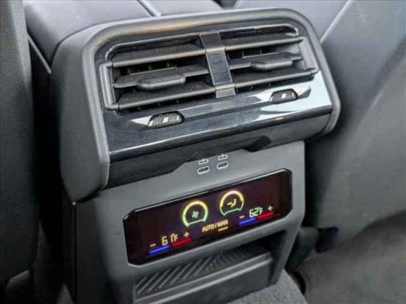 2026 BMW i5 40 - Photo 18